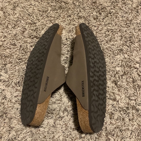 Brown Birkenstocks Arizona - Picture 2 of 3